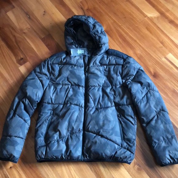 Other - NWT Men’s Coat Size Large